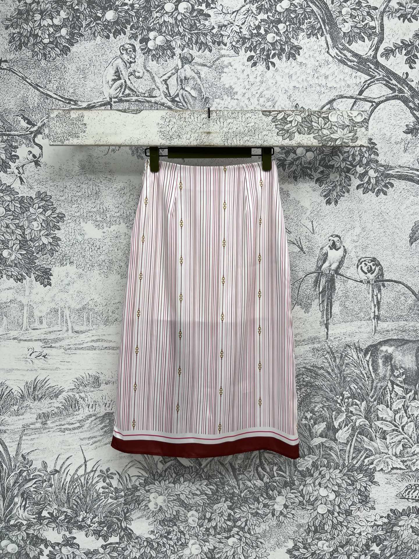 GUCC25SS Striped Saddle Button Pattern Half Skirt