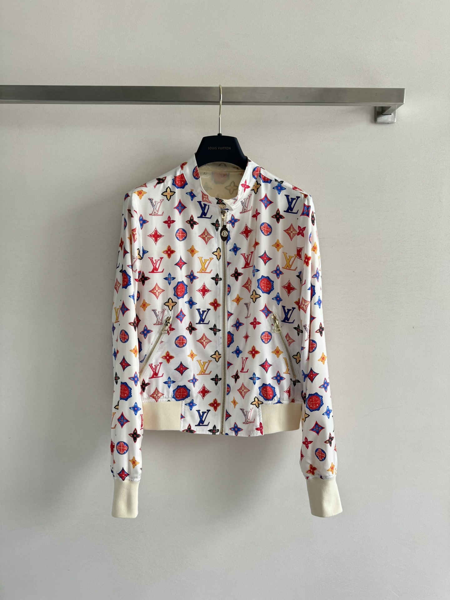 Louis vuit25SS stand-up collar double-sided printed design silk jacket