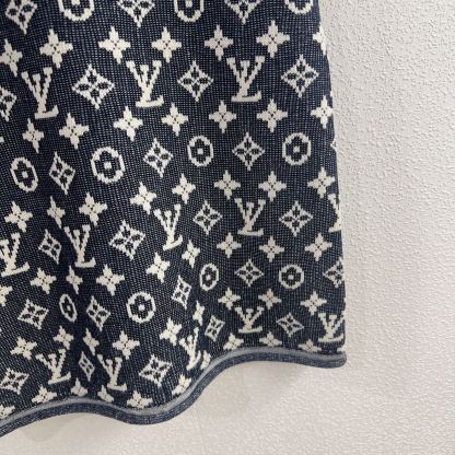 LU25SS Chain Logo Knit Vest