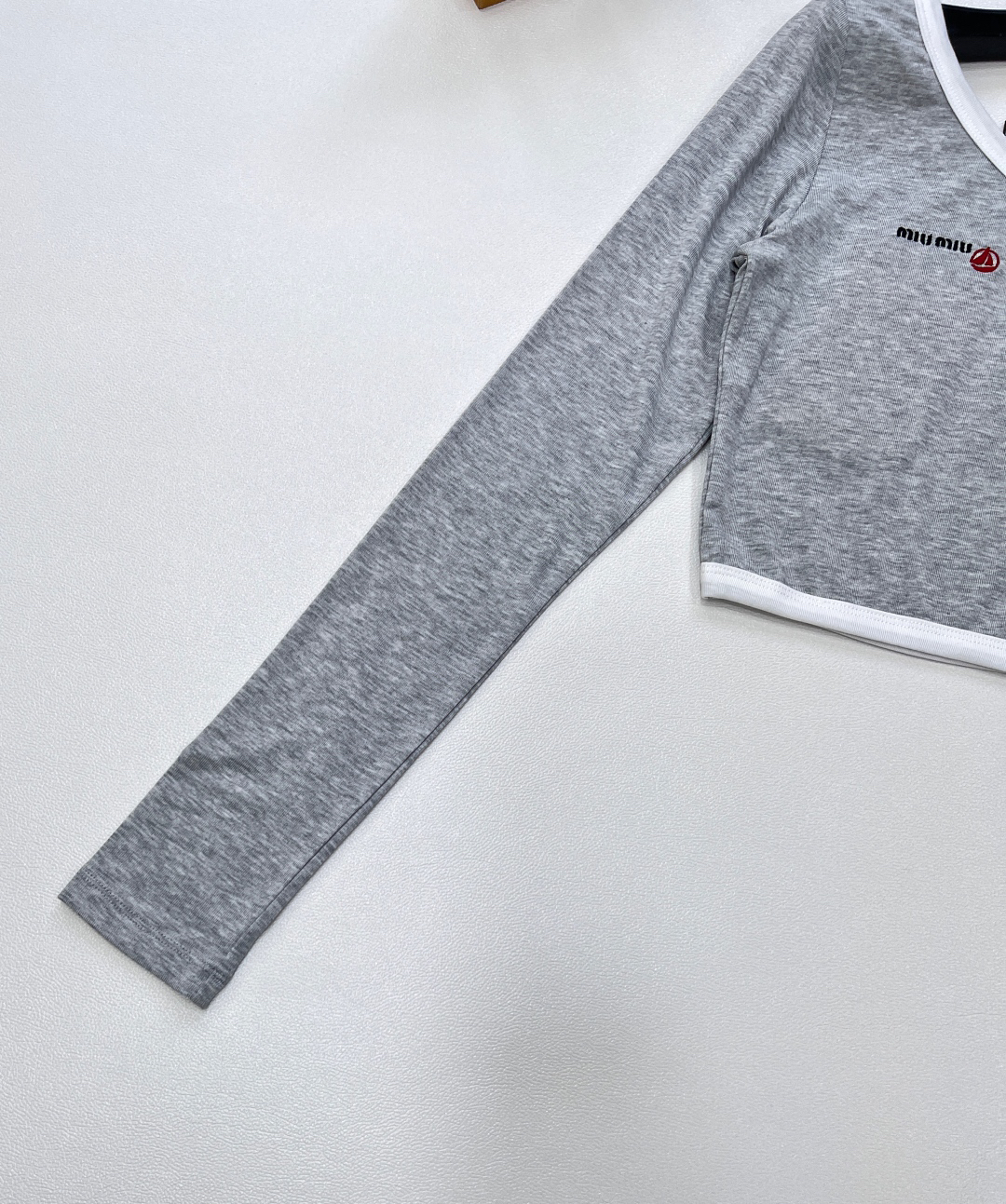 MIU25SS Sailboat Letter Embroidery Short Raglan T-Shirt