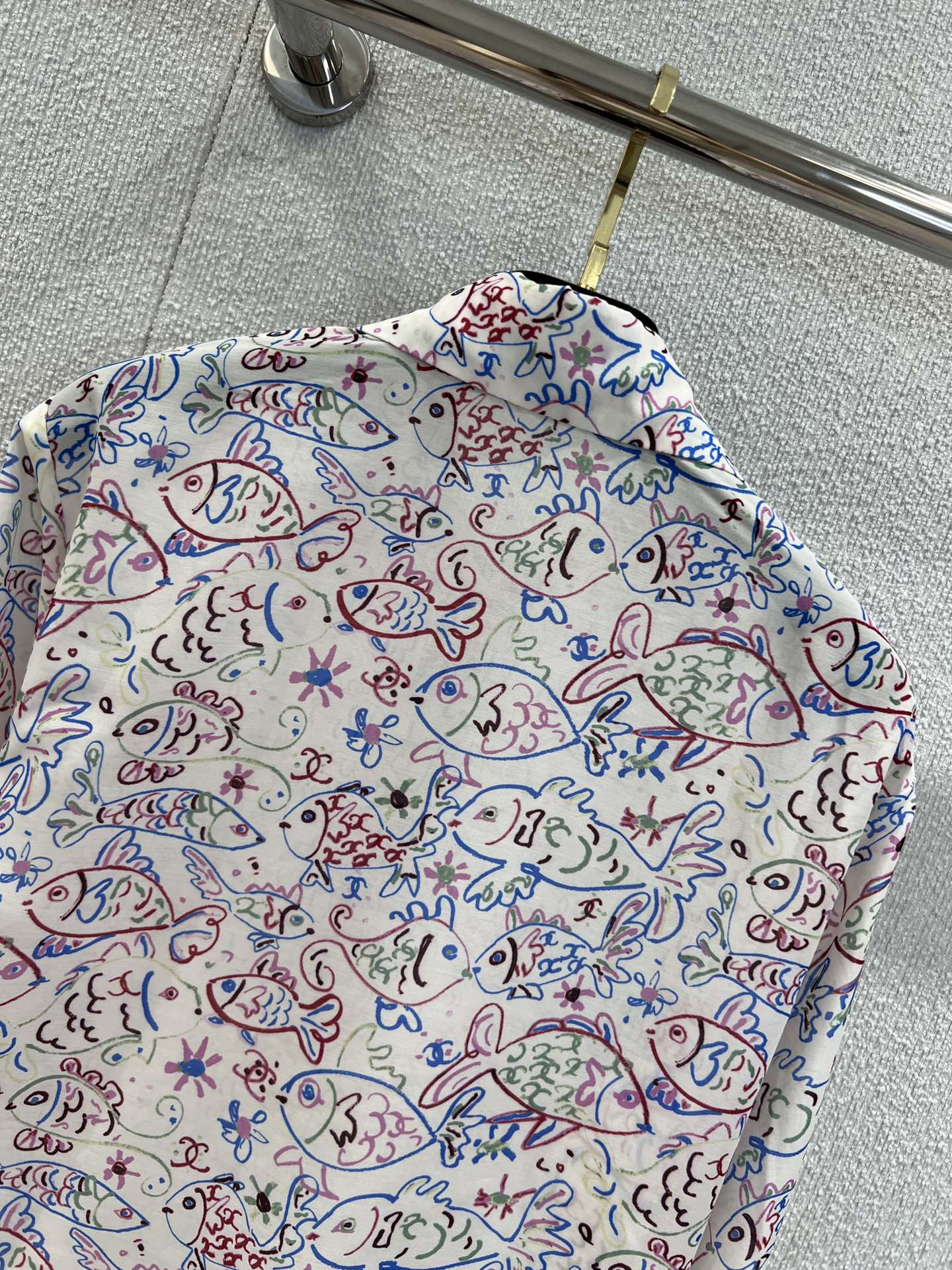 CHANE25SS Fish Graffiti Print Long Sleeve Shirt