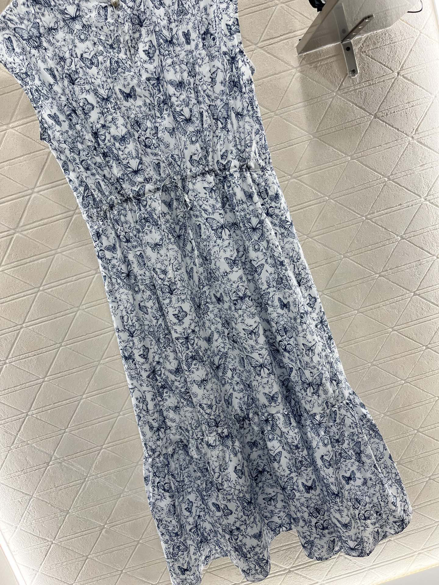 DIO25SS Sleeveless Printed Drawstring Dress