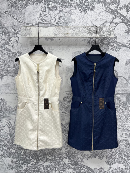 LU25SS Dark Printed Old Flower Sleeveless Dress