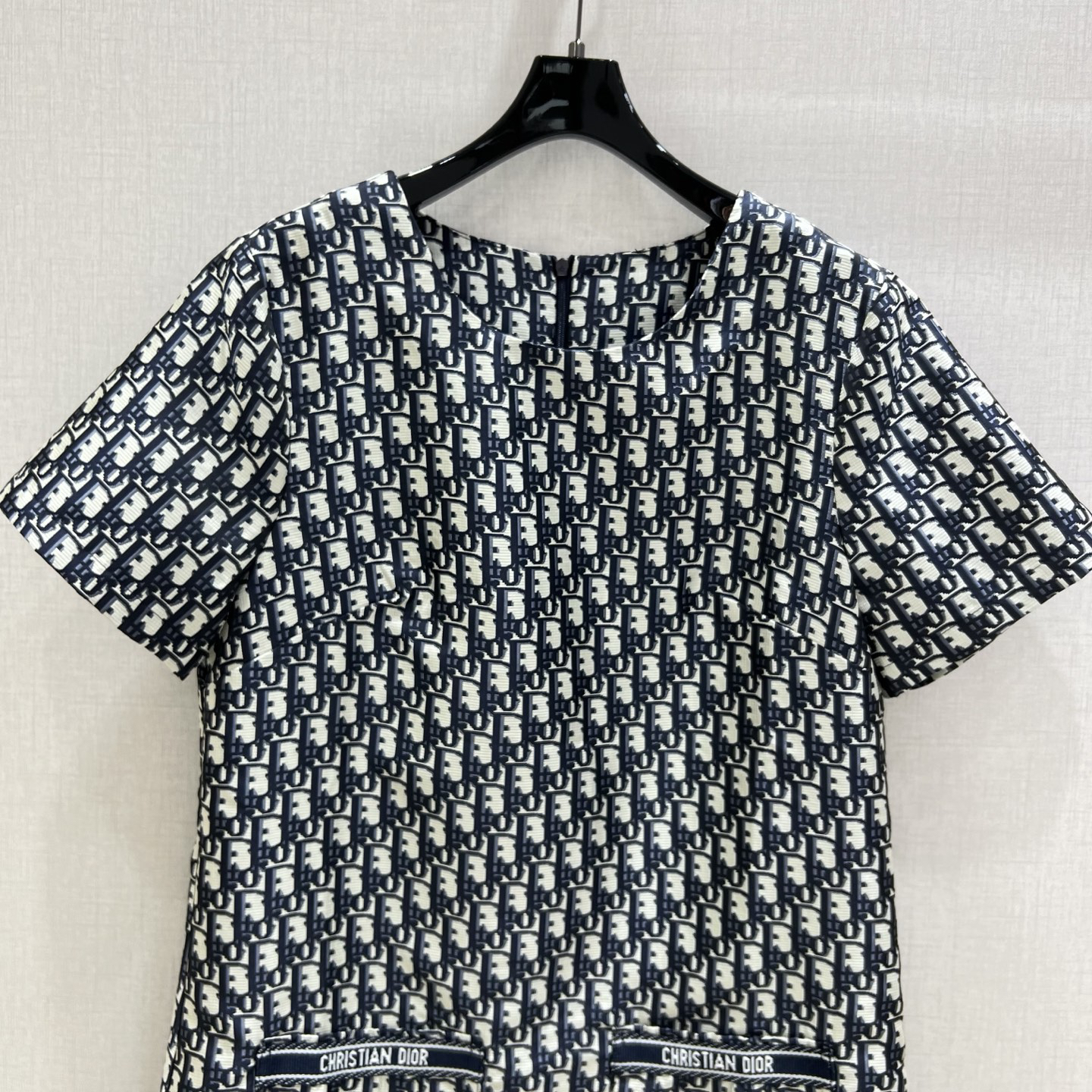 DIO25SS Classic Old Flower Pocket Weave Round Neck Short Sleeve Dress