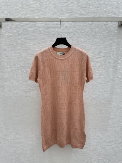 FEN25SS Knit Crew Neck Maxi Dress