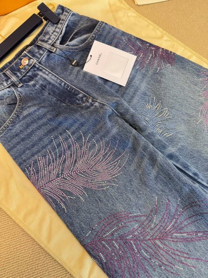 CHANE rhinestone feather jeans