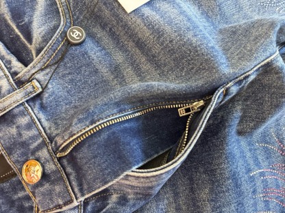 CHANE rhinestone feather jeans