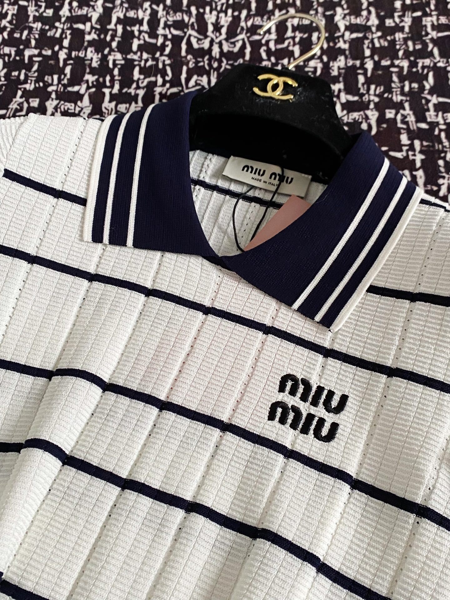 MIU25SS Embroidered Logo Short Sleeve T-Shirt