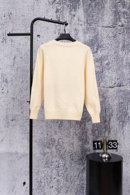 CC Knitted letter logo round neck sweater