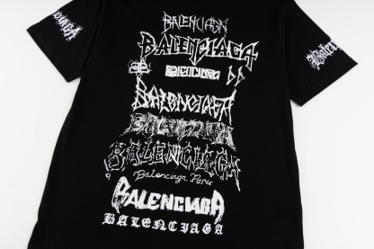 BA Graffiti printed short sleeved shirt