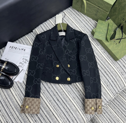 GG Splicing cuff short suit