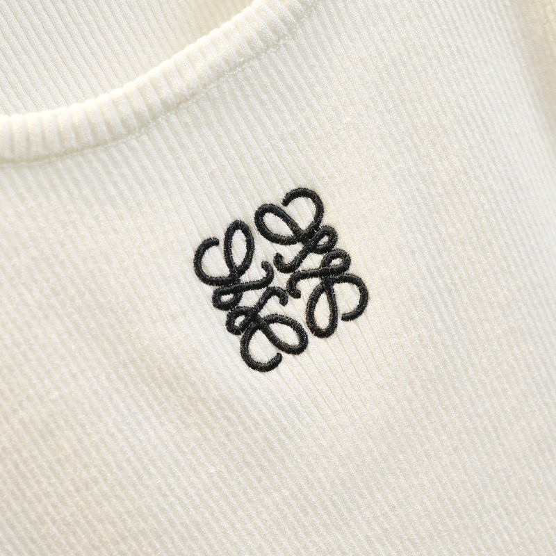 LEW Small embroidered vest