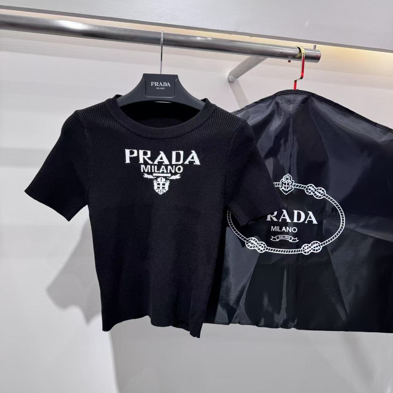 PLD Short sleeved knitted fabric