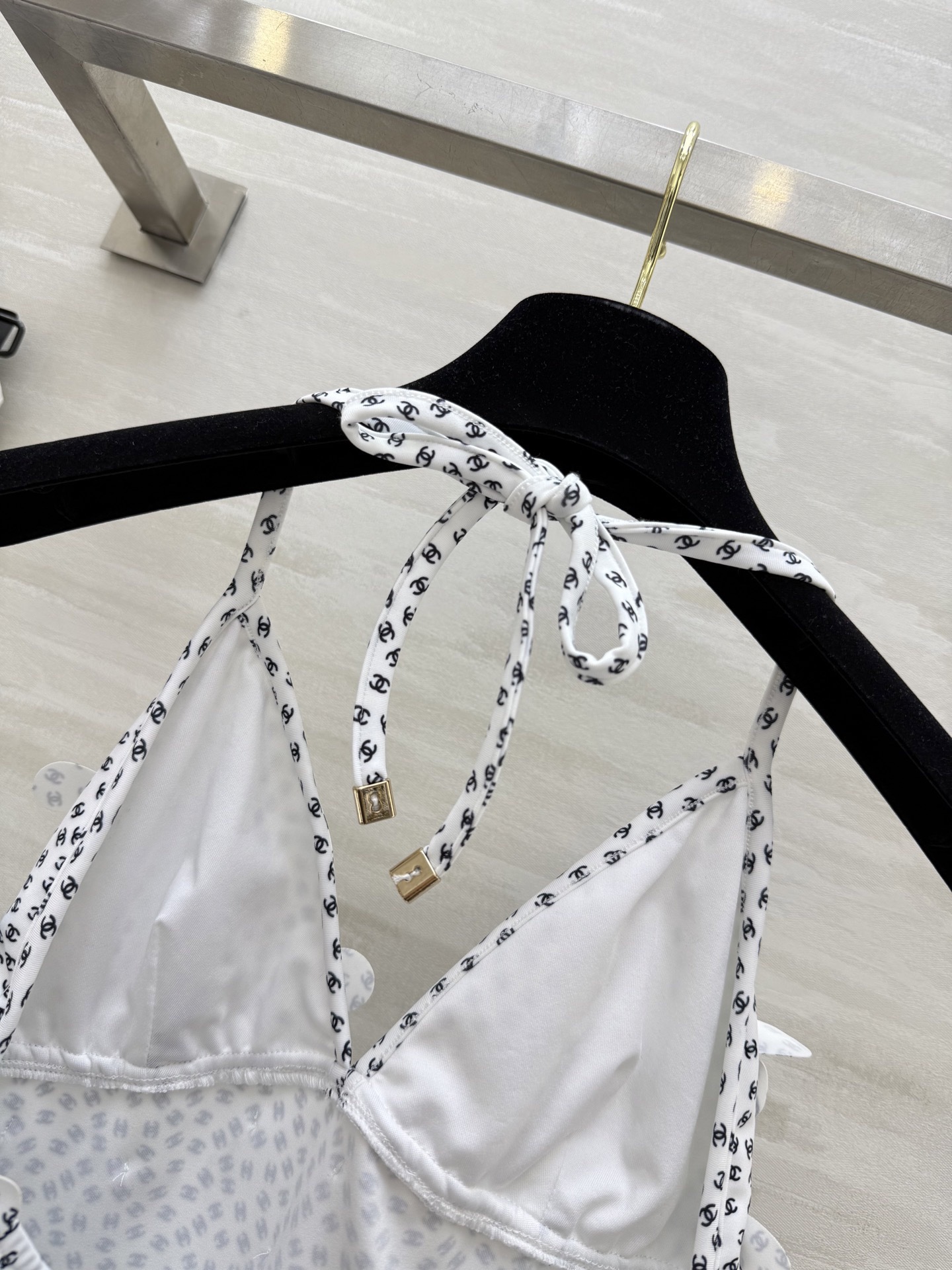 CHAN 25SS Hanging neck straps, straps, and suspenders