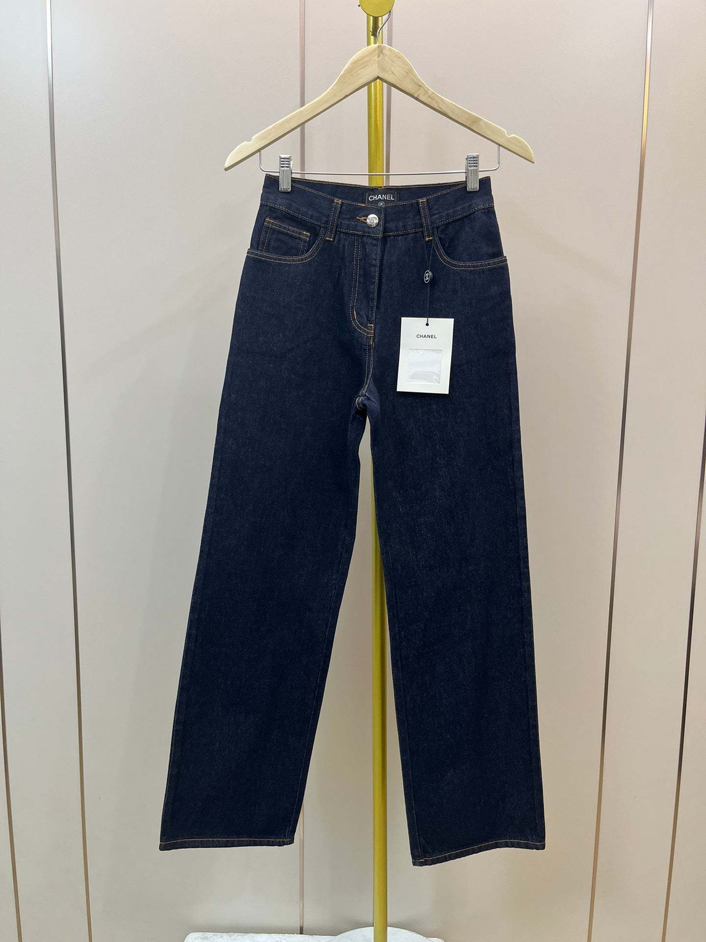 CHNEL DARK denim jeans