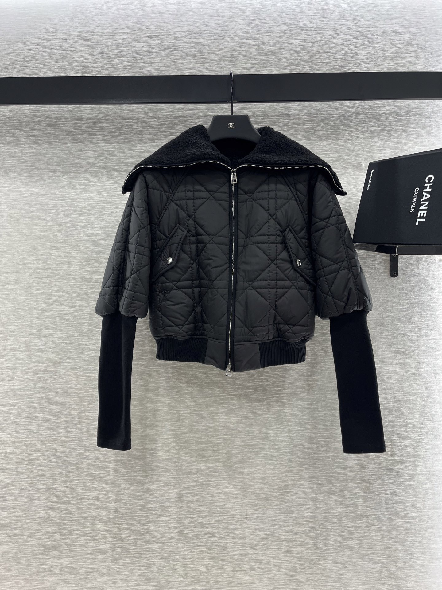 CD Threaded sleeve cotton jacket