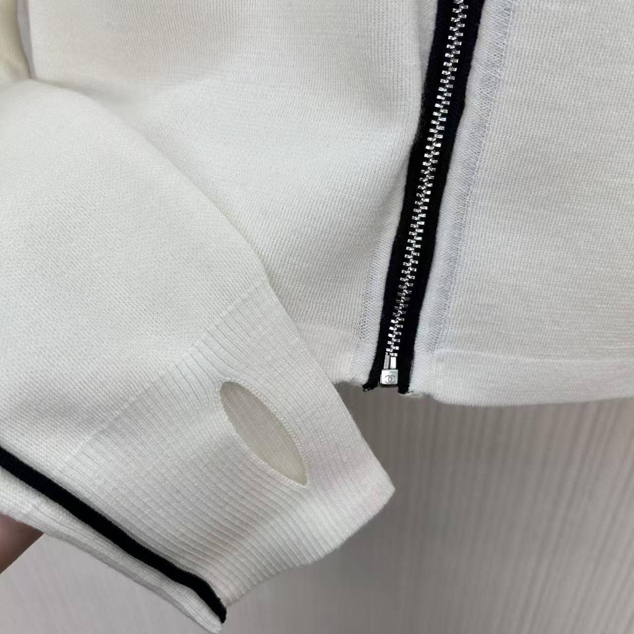 CC 25Ski series hooded knitted zipper jacket