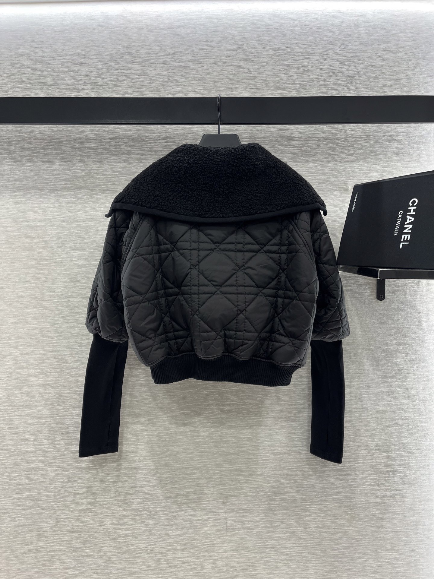 CD Threaded sleeve cotton jacket