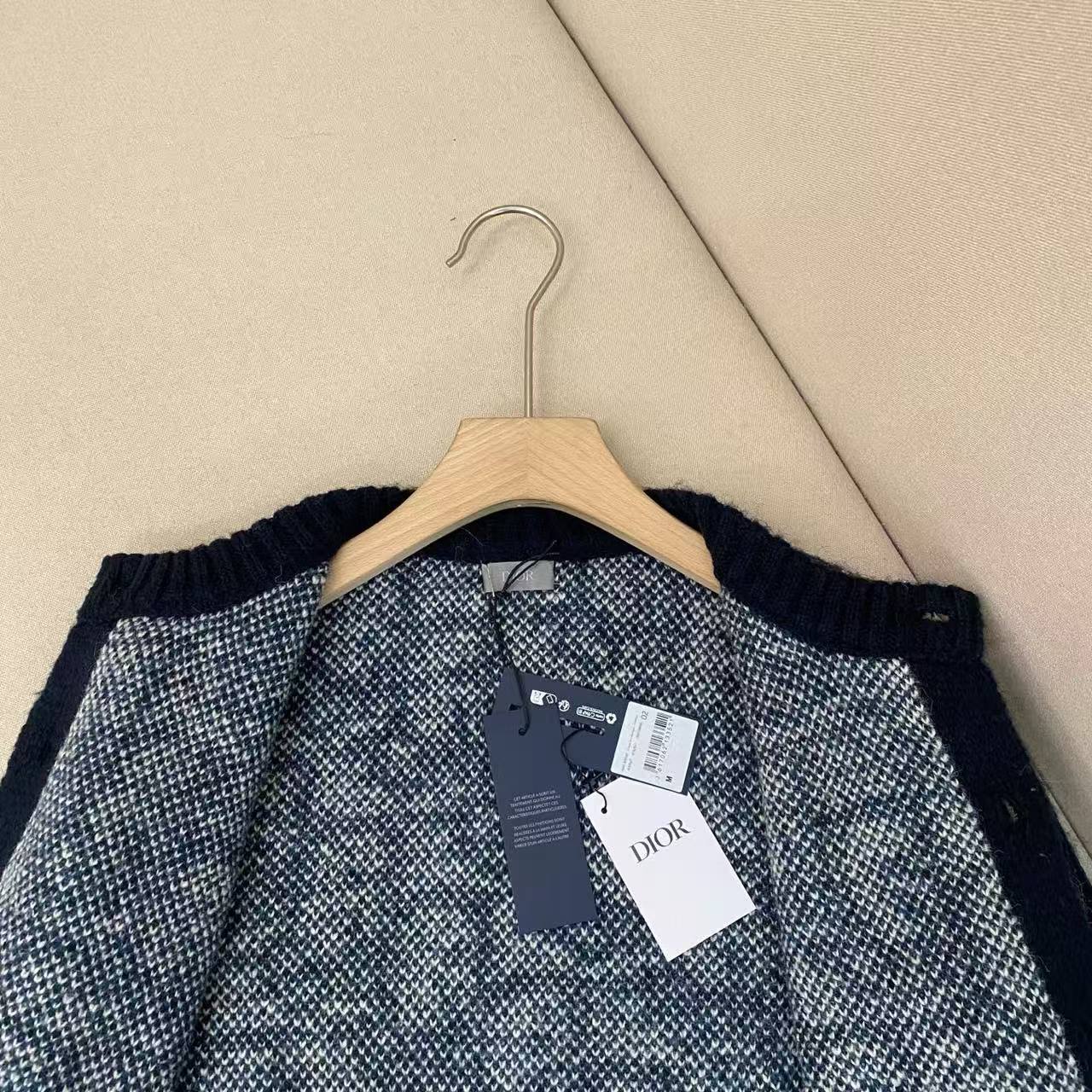 CD Vintage mare fur sweater jacket