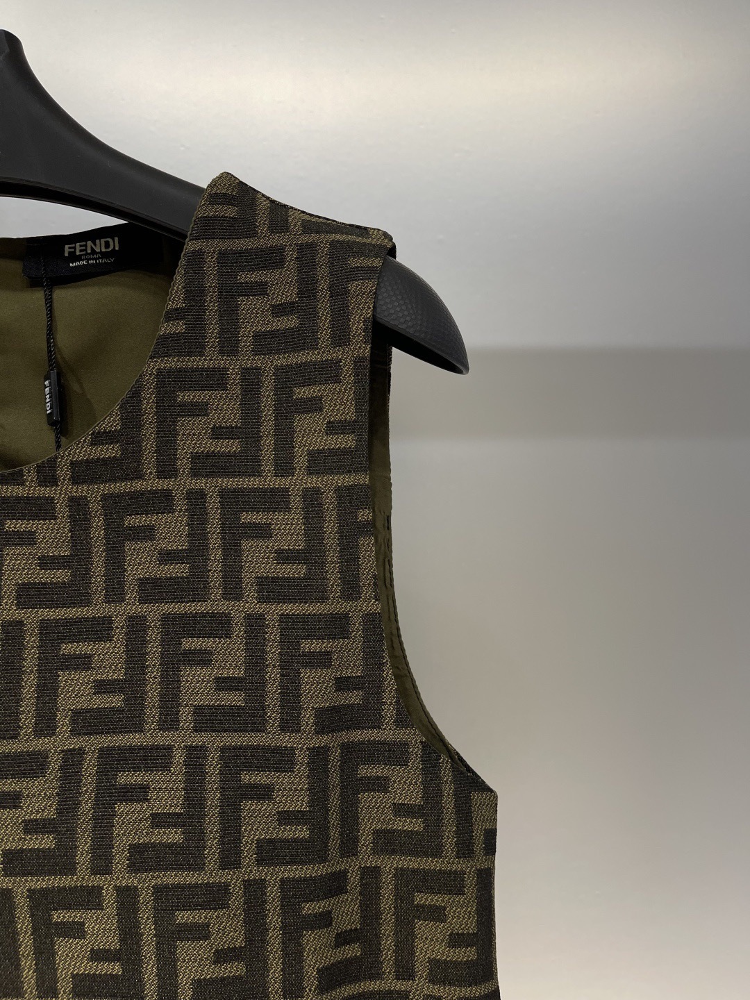 FEN 2025SS Full printed pocket vest dress