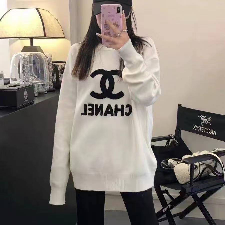 CC Classic LOGO Three Color Sweater