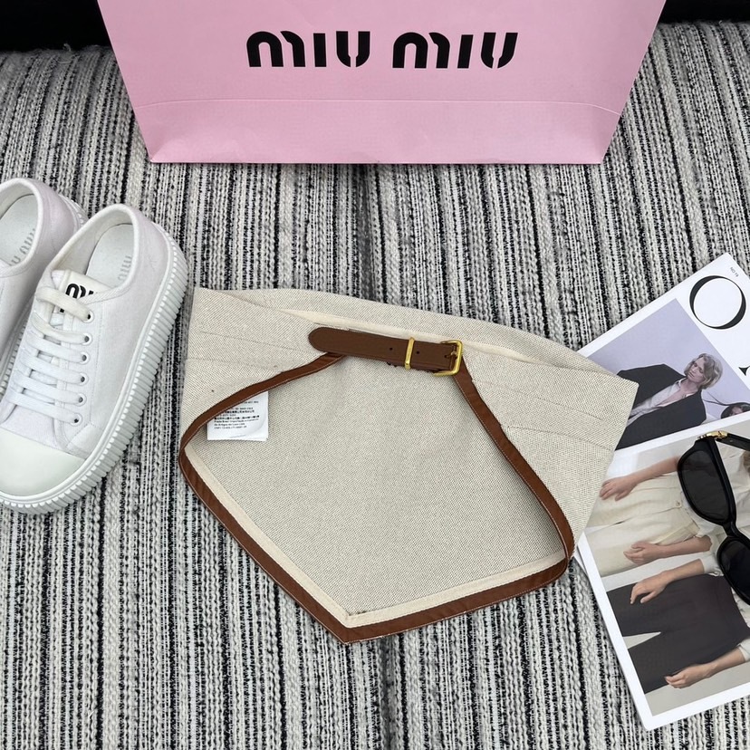 MM25SS Colorblocked Side Design Denim Sheath Top