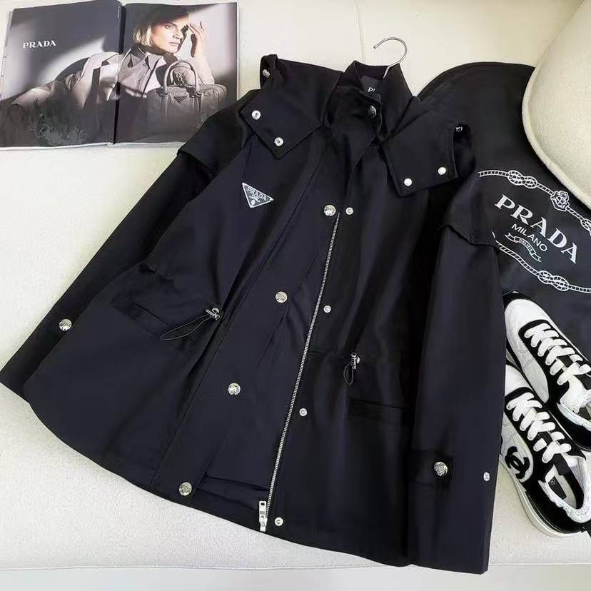 PP Triangle logo decoration medium long windbreaker