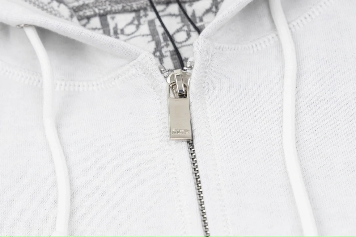 DIO Cashmere Hoodie Jacket