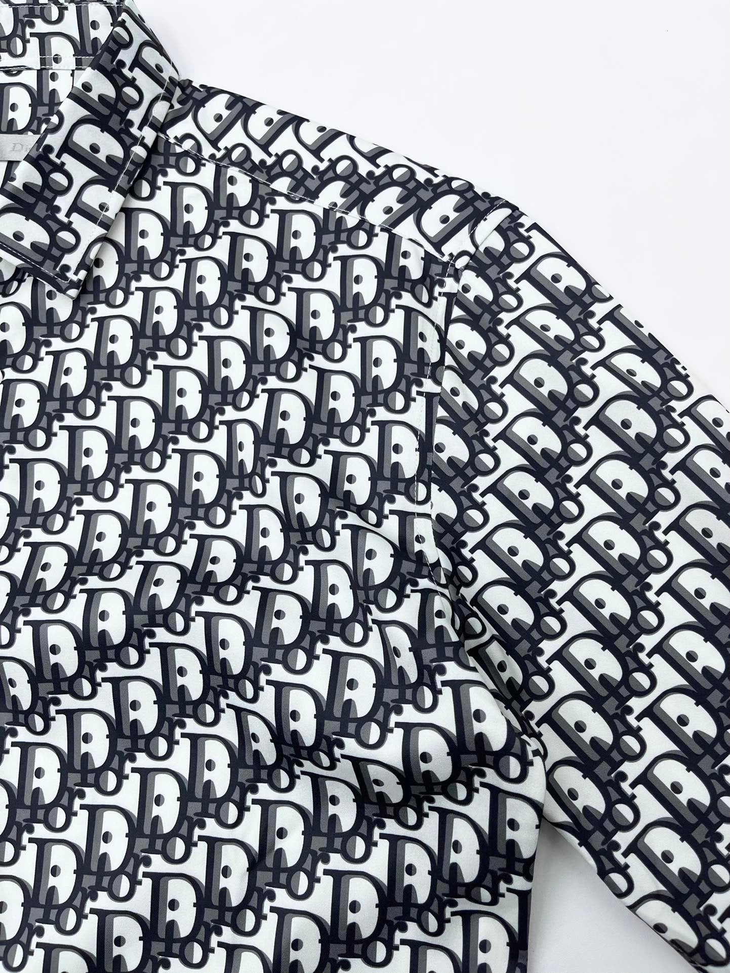 DIA Logo Printed Shirt