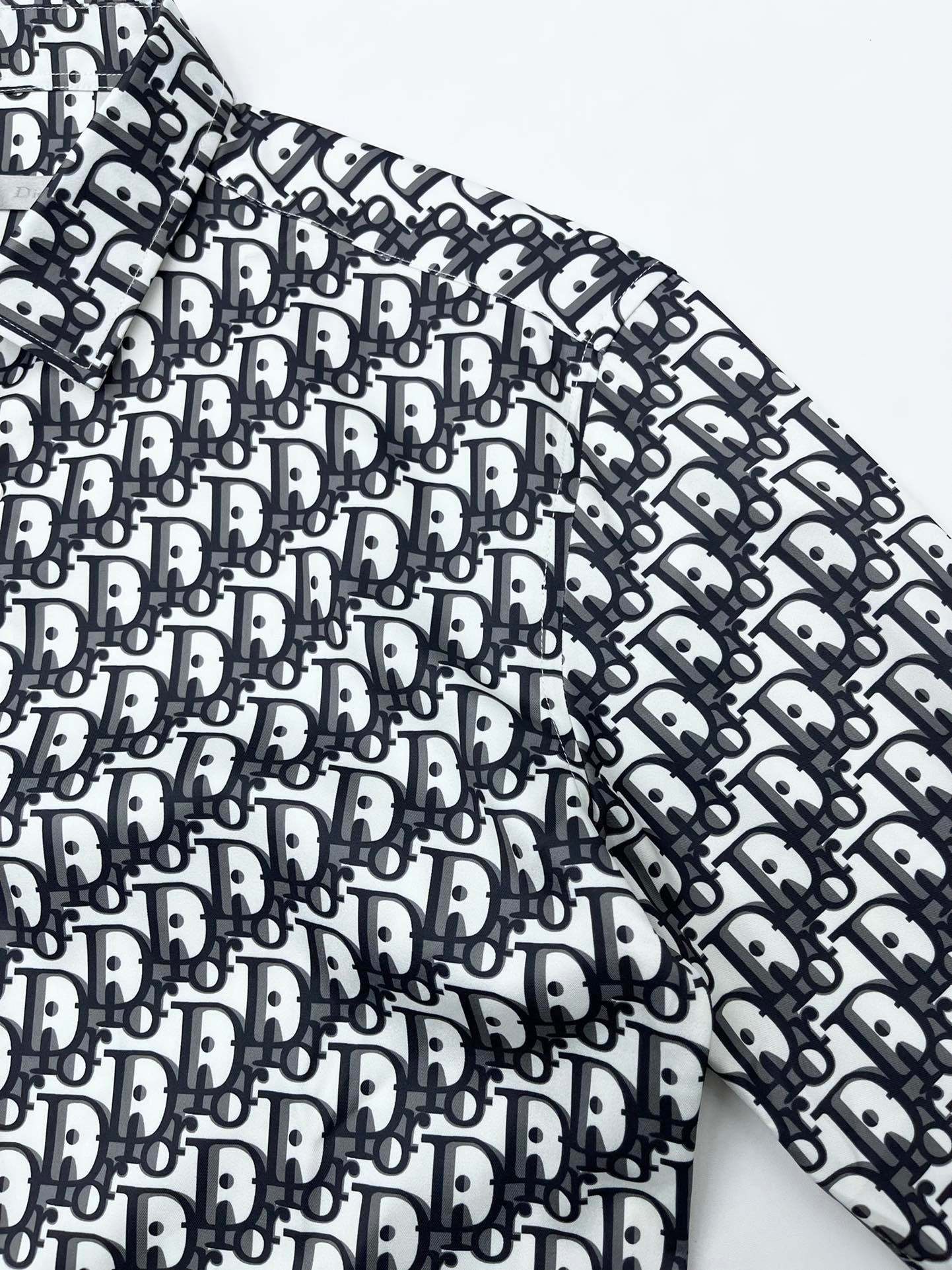 DIA Logo Printed Shirt