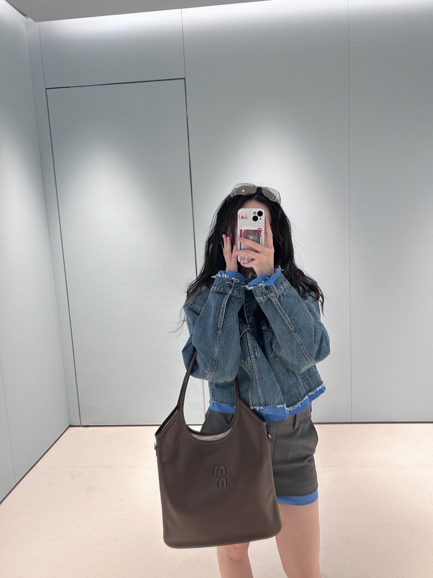 MIU new monogrammed embroidered lapel denim jacket