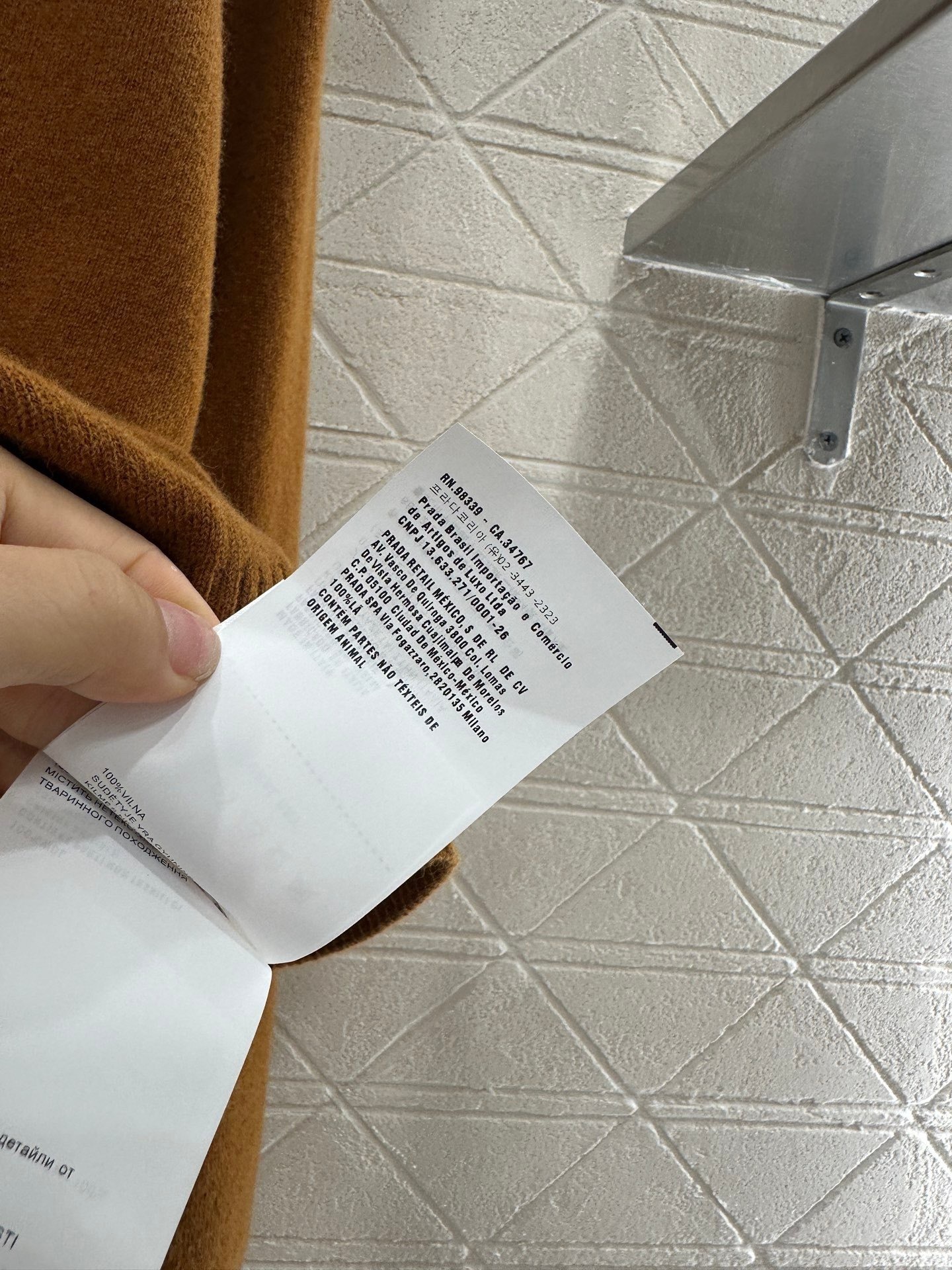 MM 2025SS Color blocking fake 2-piece knitted cardigan