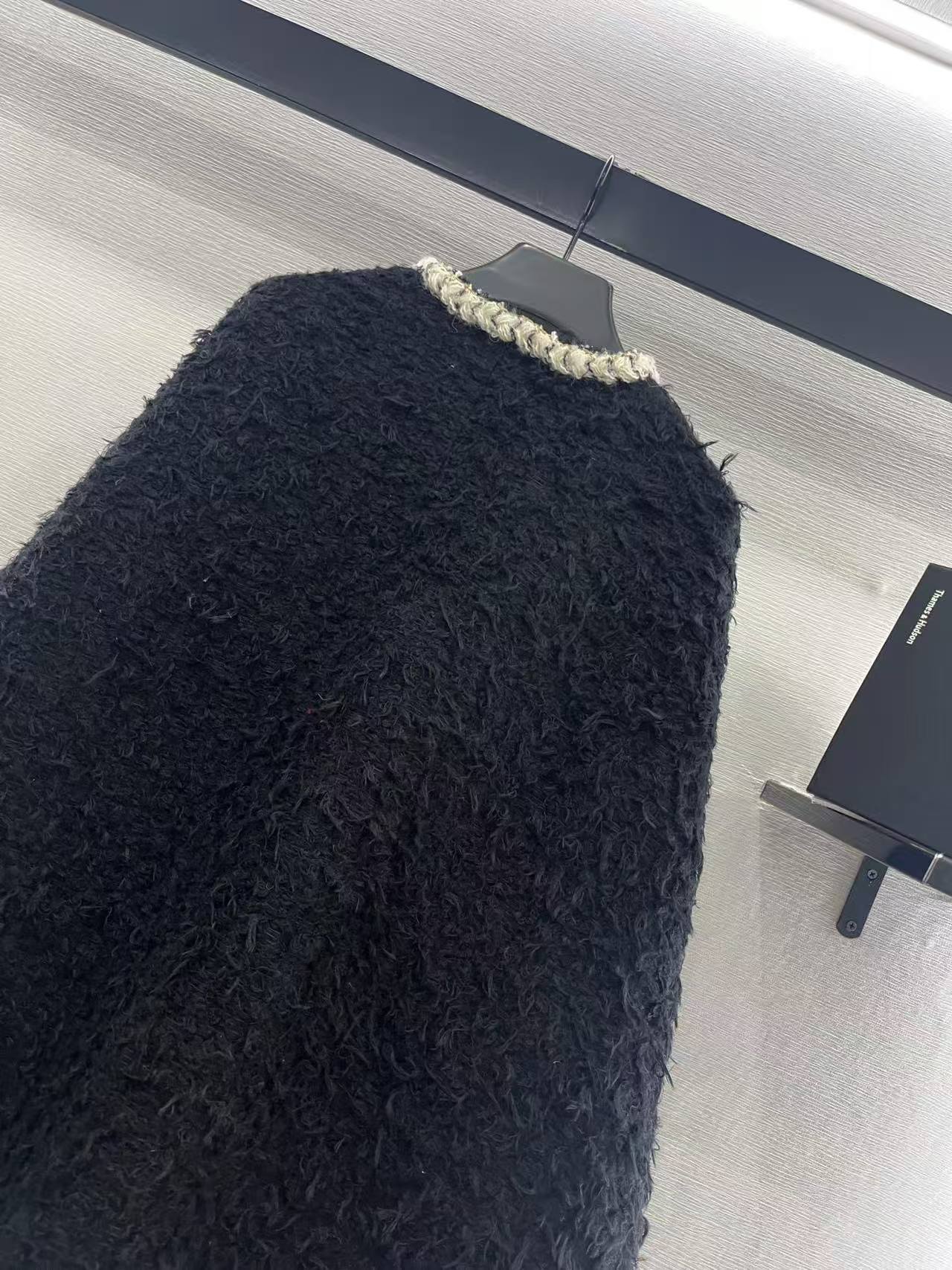 CC 25SS Medium length cloak jacket