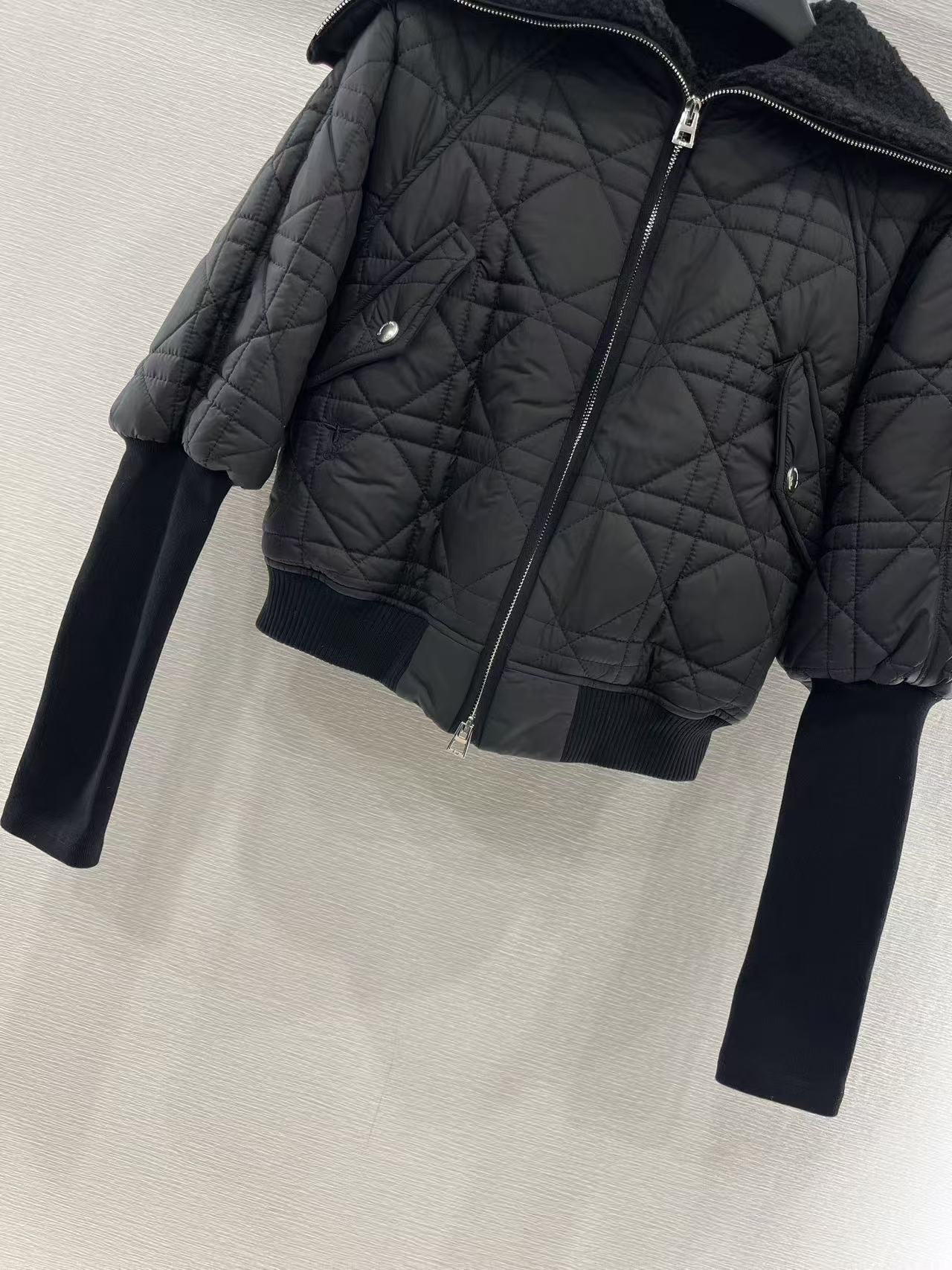 CD Threaded sleeve cotton jacket