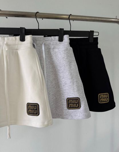 MIU25SS College Style Shorts