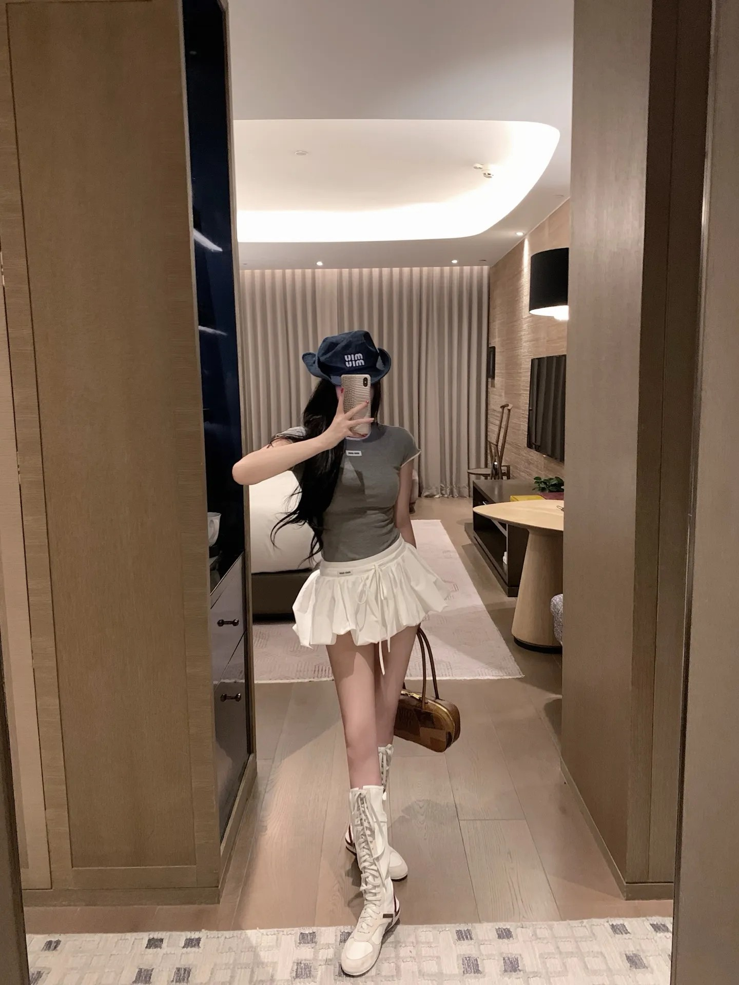 MIU Simple Versatile Top T-Shirt