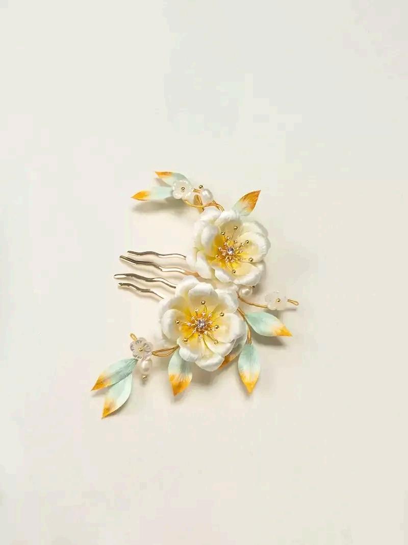 ICH Tumi Velvet Flower Hairpin
