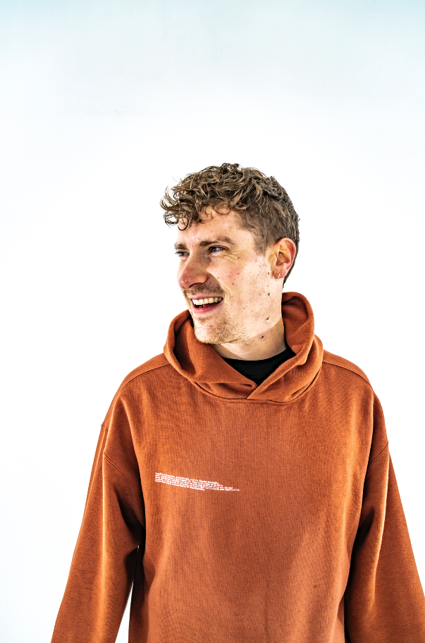 6ix Mantra Minimalism Hood Rust