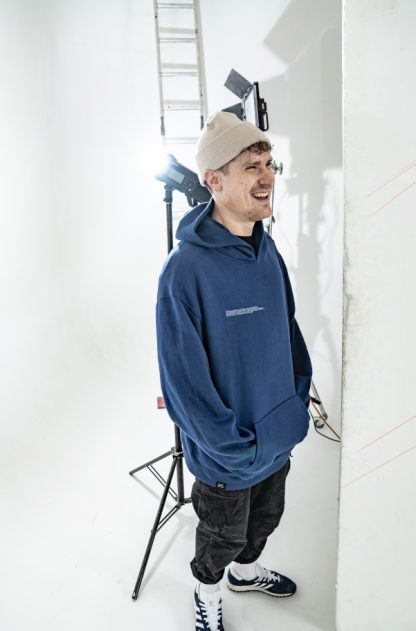 Mantra Minimalism Hood Navy