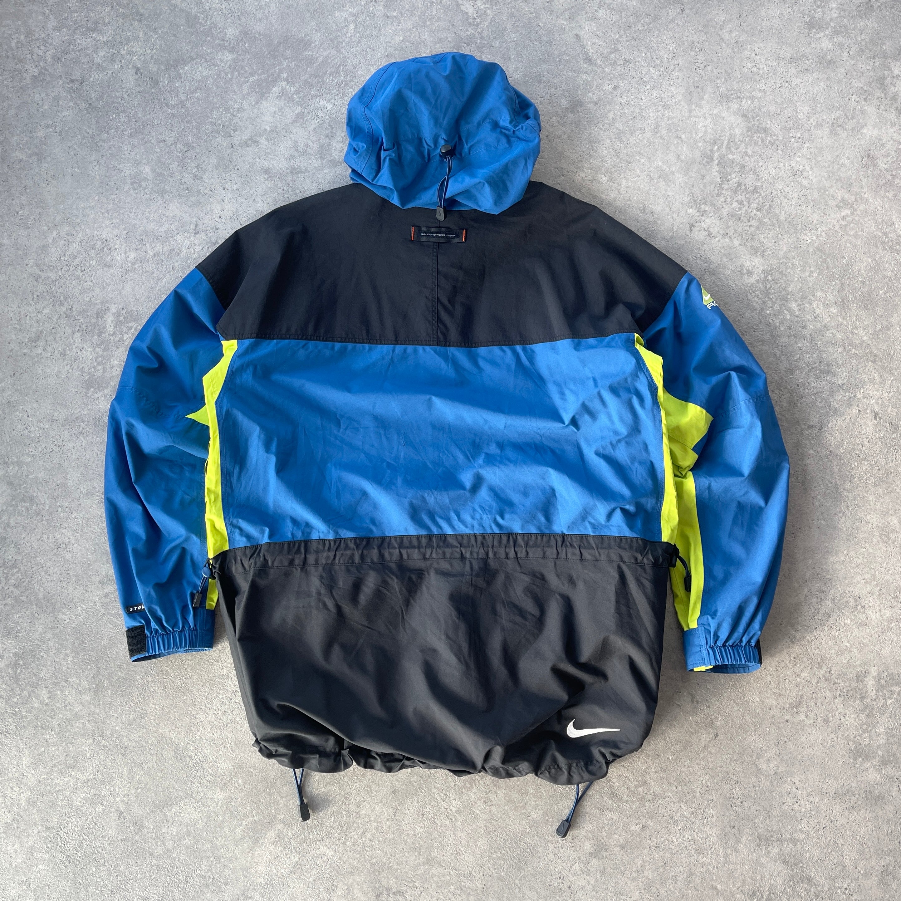 Men's storm-fit heavyweight waterproof technical jacket