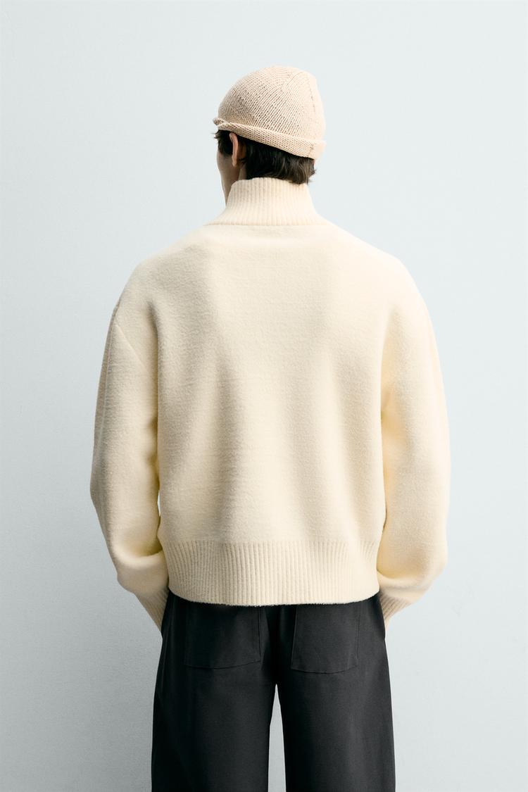Boxy Fit Textured Jumper