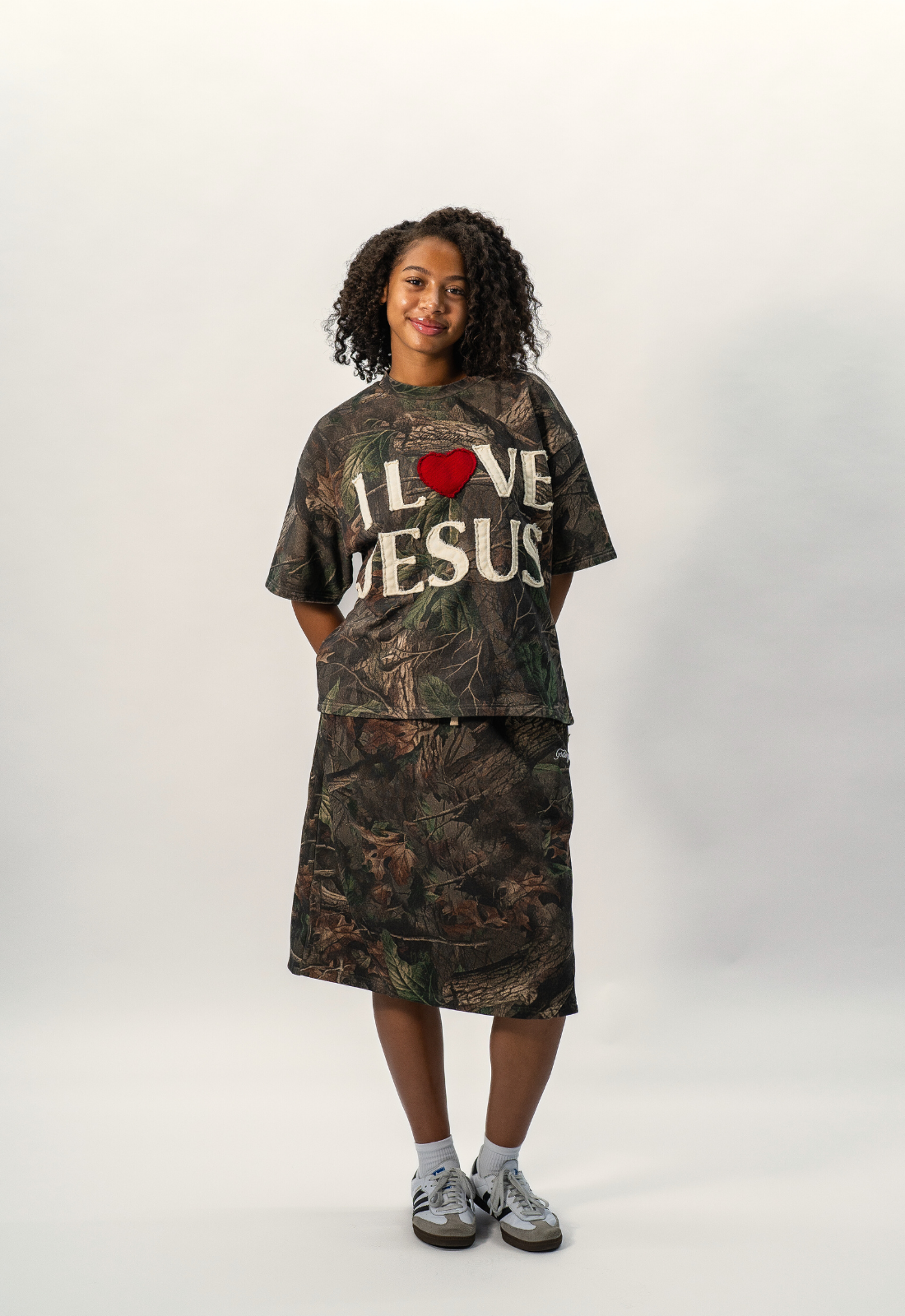 I Love Jesus Shirt & Hoodie