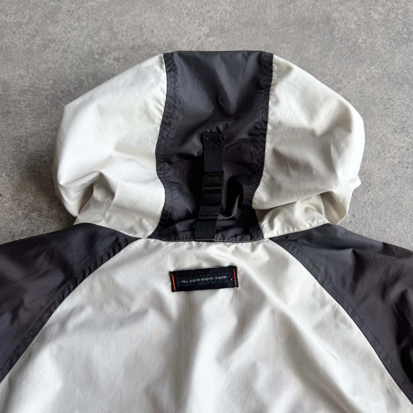 Men's technical lightweight waterproof jacket