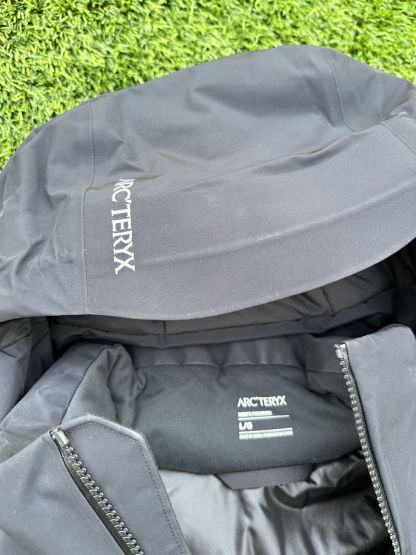Waterproof down insulated jacket