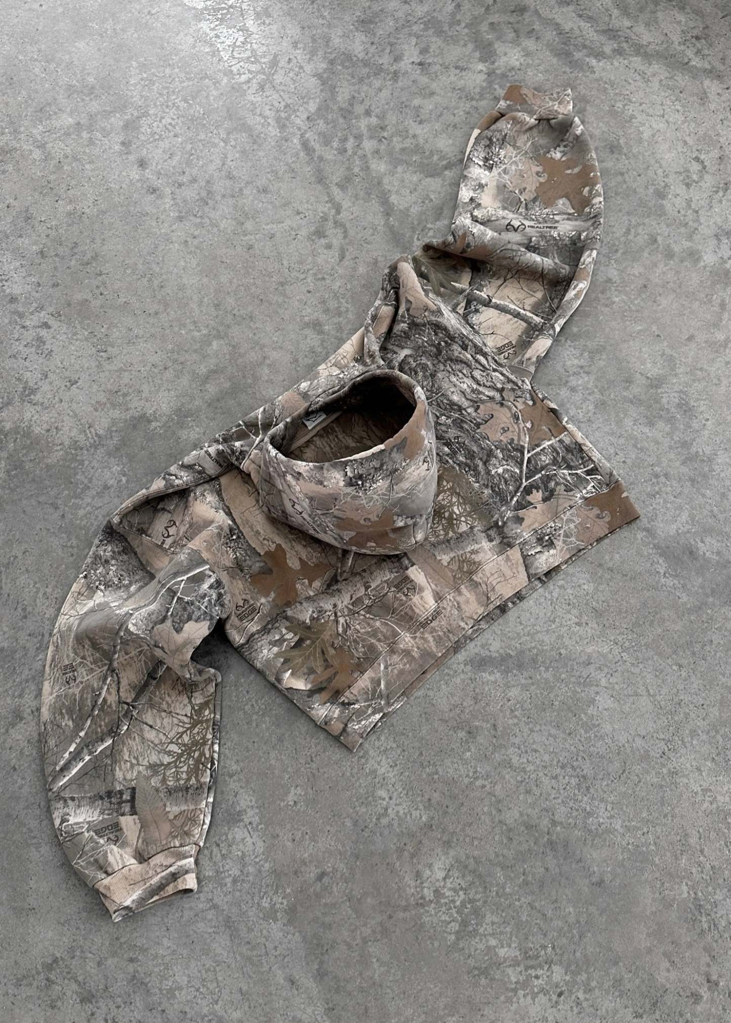 Akimbo Camo Hoodie
