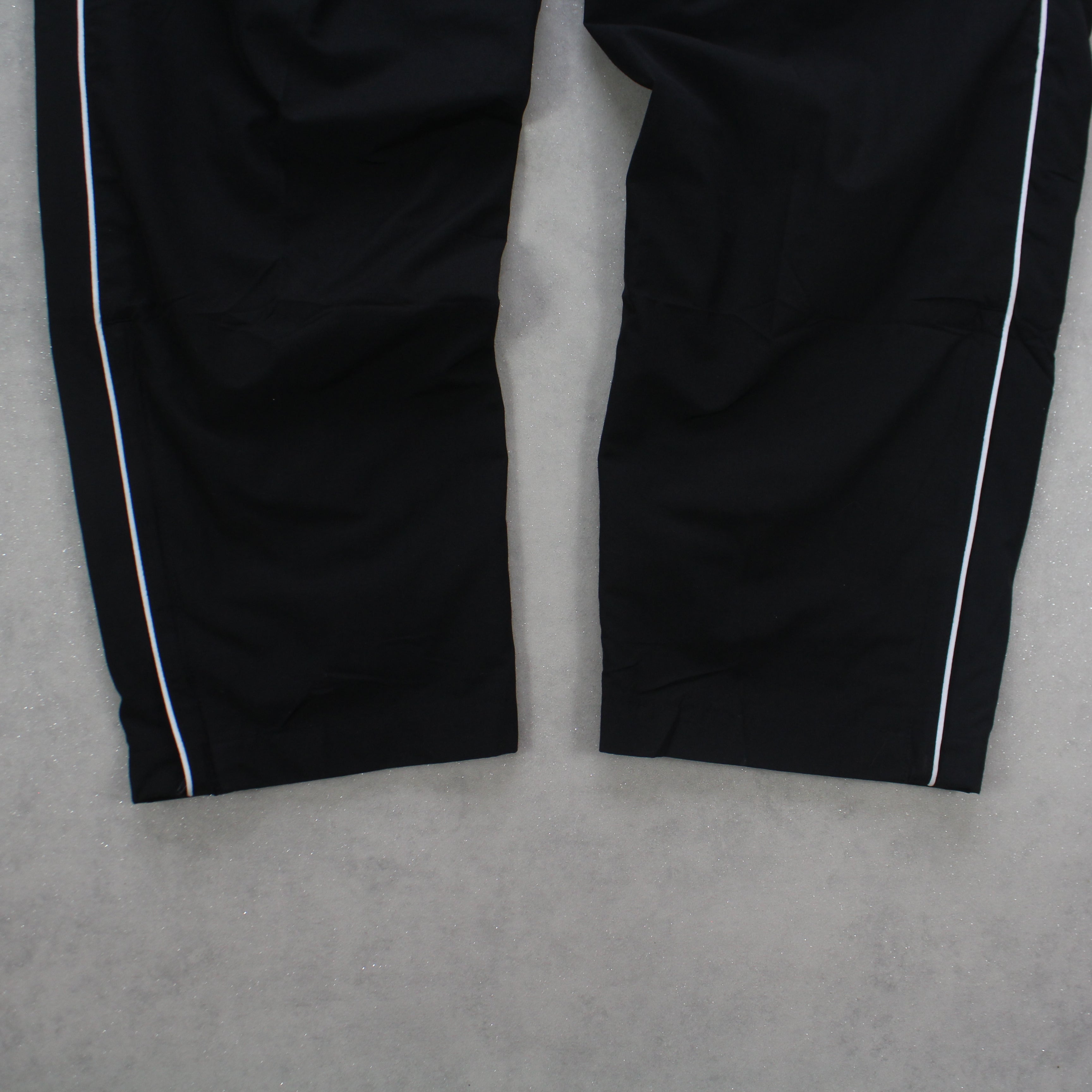 RARE 2000s Baggy Nike Trackpants Black - (M)