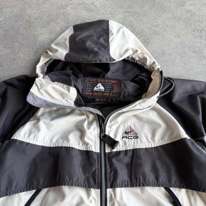 Men's technical lightweight waterproof jacket