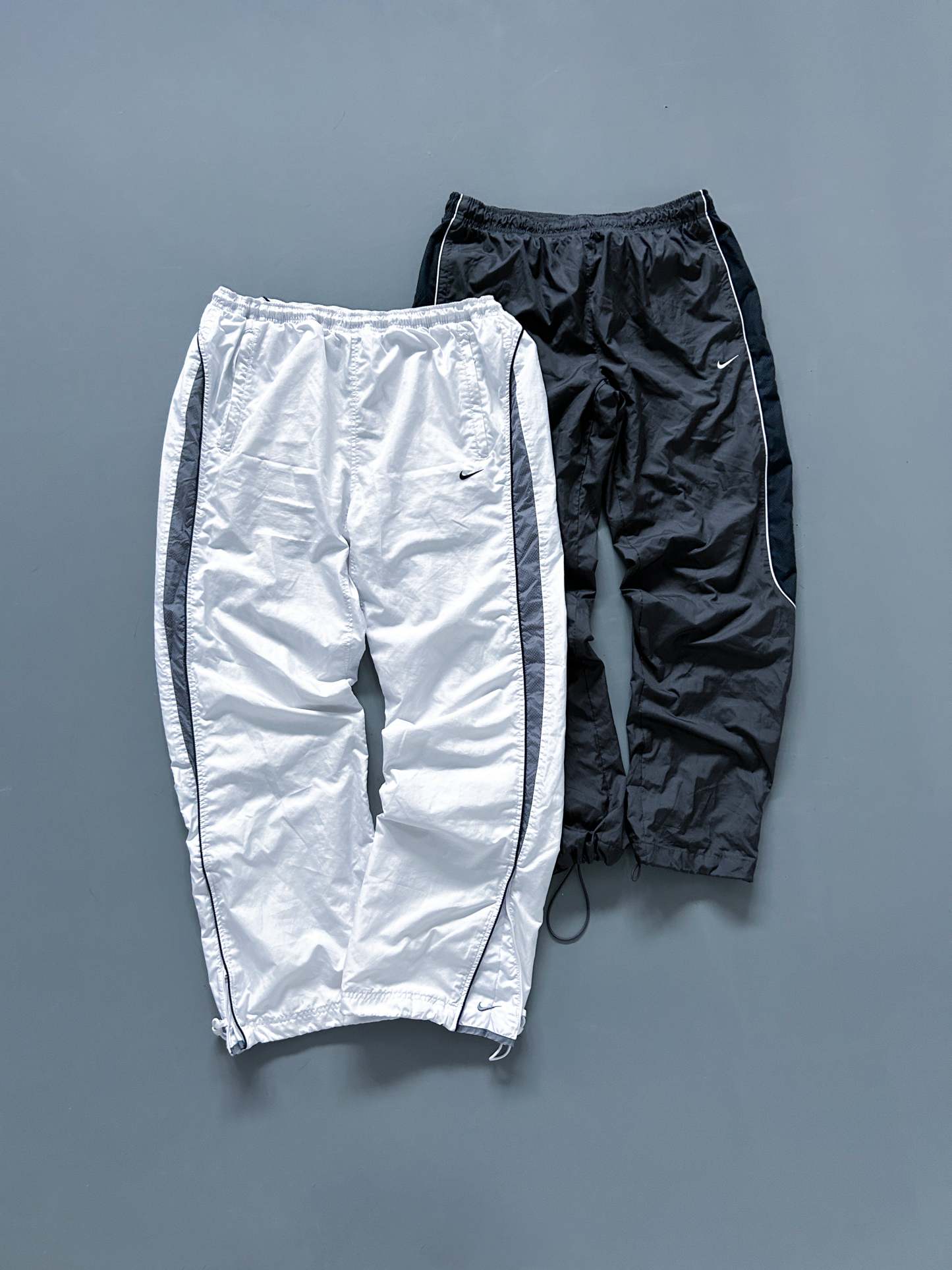 COFFRET MYSTÈRE PANTALONS DE SURVÊTEMENT VINTAGE (2 PIÈCES)