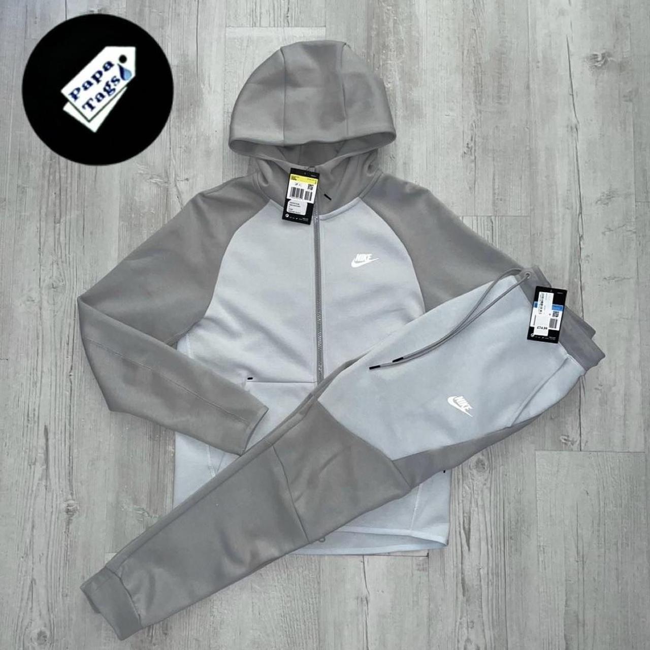 Nike Men's Grey and Silver Suit