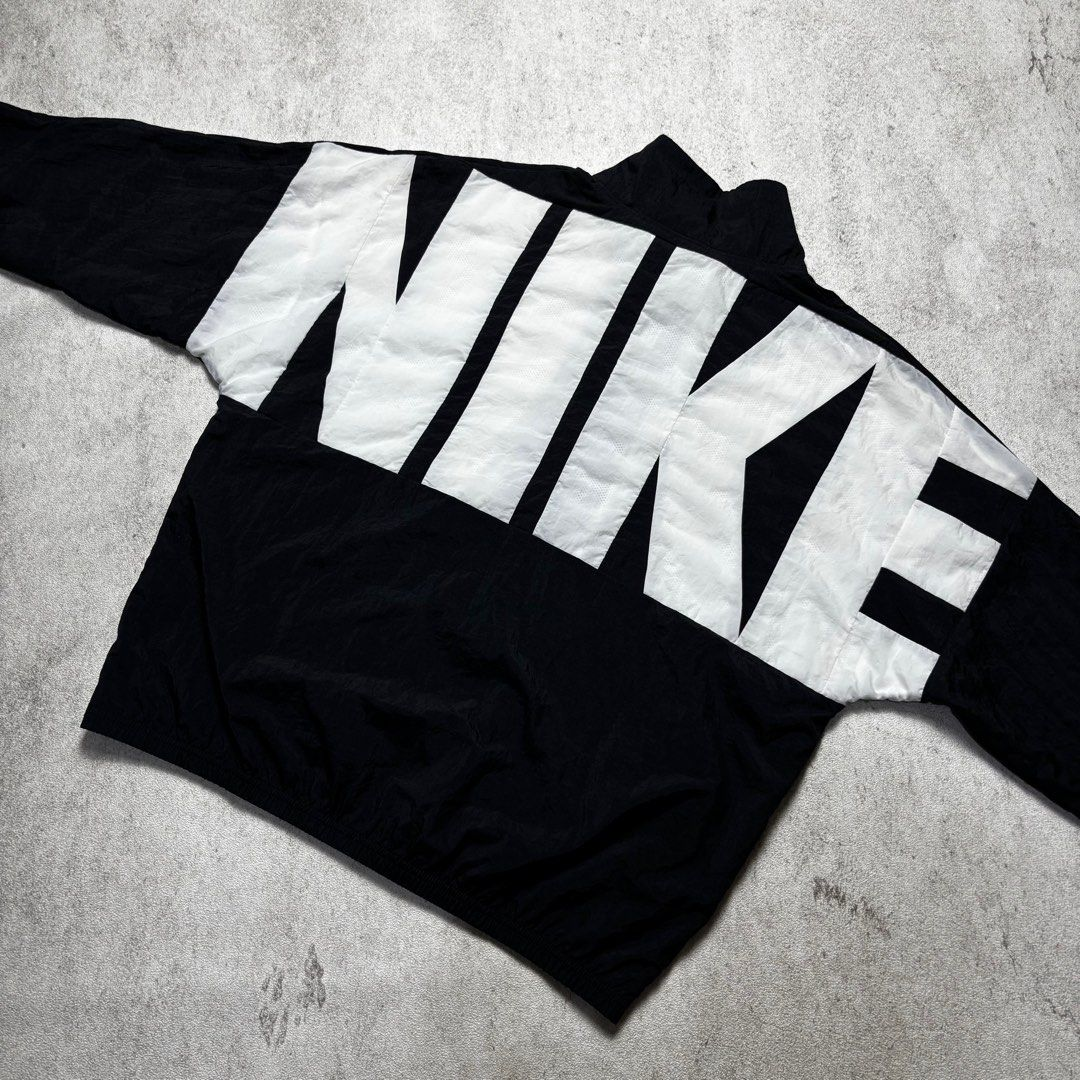 Windbreaker Nike biglogo